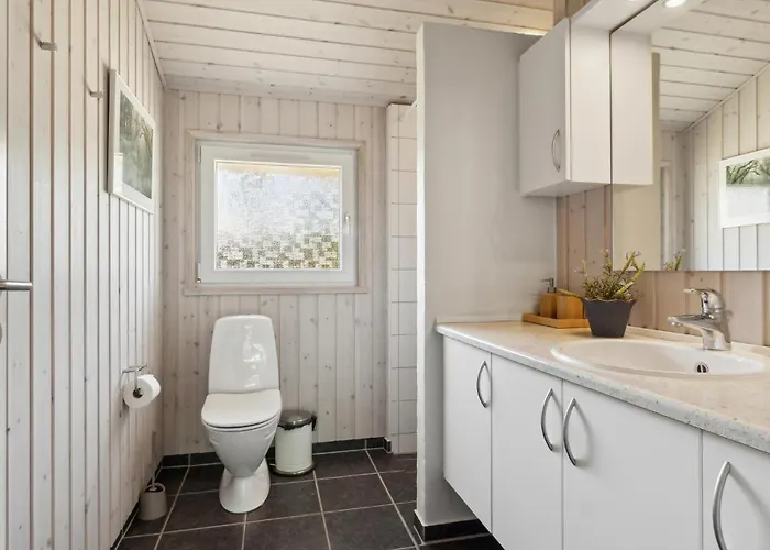 Pet Friendly In With Sauna Holiday home *