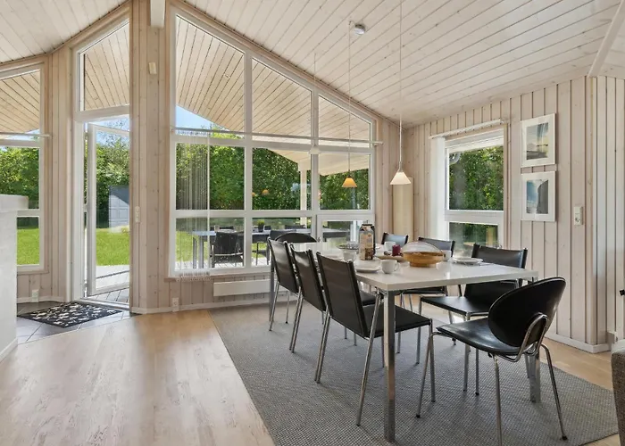 Pet Friendly In With Sauna Holiday home